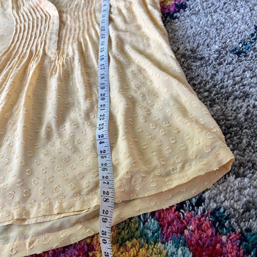 Soft Surroundings yellow short sleeve Swiss dot pullover ‘Offshore Top’ medium - Picture 7 of 13